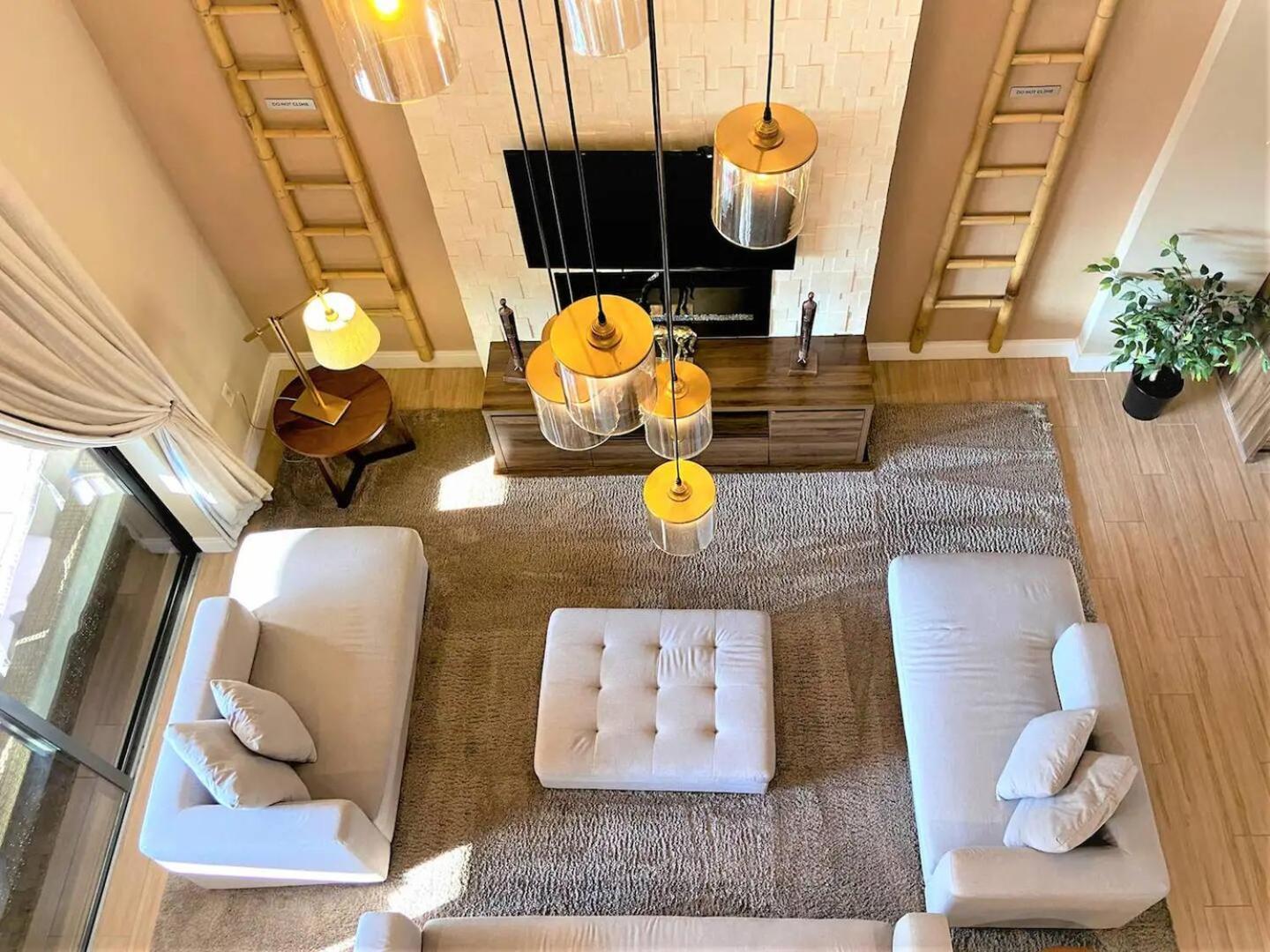 Beautiful Home W 3 En Suites & Breathtaking View Holiday home Orlando